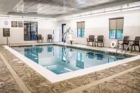 Comfort Suites Hartville-North Canton - 2-Star