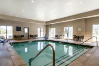 Hampton Inn & Suites Woodward - parking