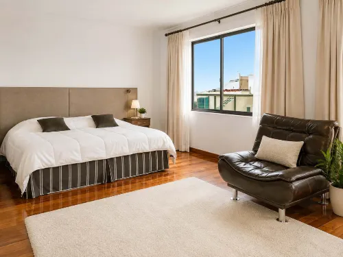 Luxury penthouse with rooftop, sauna, jacuzzis and city views - Apartments
