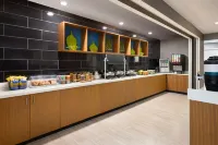 SpringHill Suites Newnan - breakfast