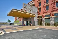 Hampton Inn & Suites Scottsdale at Talking Stick - con vistas a la montaña