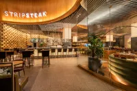 Mandalay Bay Resort and Casino - bar