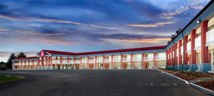 Red Roof Inn Berea Hotels in Madison County