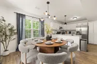 Peaceful Escape- Hot Tub, Game Room, Sleeps 16 - 2 étoiles