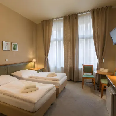 Hotel Augustus et Otto Các khách sạn gần Khu Prague 05