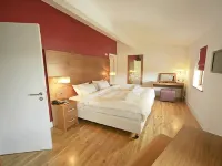 Castlemartyr Holiday Lodge