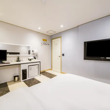 Suyu Hotel 365 Отели рядом с достопримечательностью «Публичная библиотека в районе Тобон»