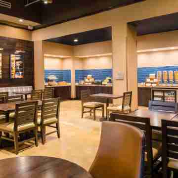 Baronne Inn & Suites Dining/Meeting Rooms
