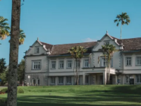 โรงแรมเมอริติน โรงแรมในกูชิง