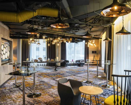 Novotel London Canary Wharf Hotels near Docklands