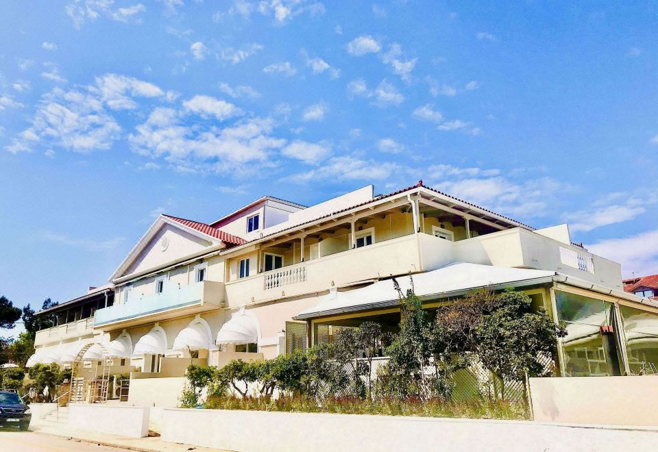 Hotel Iakinthos, Tsilivi Beach, Exterior, Hotel Exterior