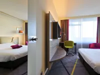 Mercure Hotel Groningen Martiniplaza Hotels in Den Horn