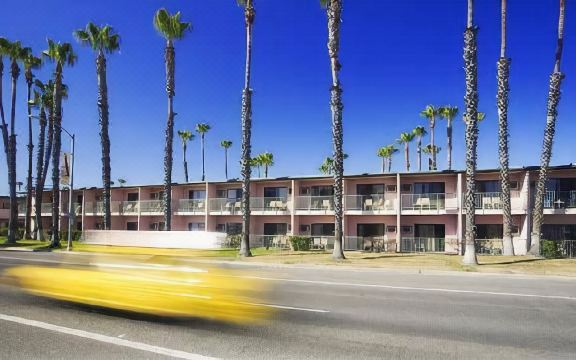 Seaport Marina Hotel-Long Beach Updated 2023 Room Price-Reviews u0026 Deals |  Trip.com