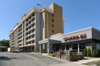 Holiday Inn Niagara Falls State Park Entry