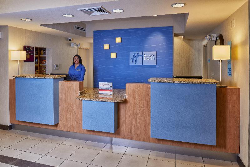 Holiday Inn Express & Suites El Paso Airport, an Ihg Hotel