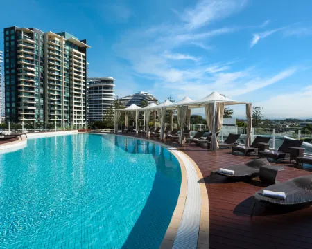 ソフィテル ゴールド コースト ブロードビーチ ブロードビーチのホテル