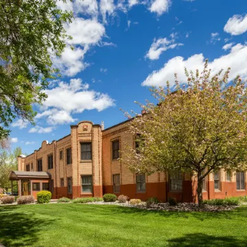 Best Western Plus Plaza Hotel