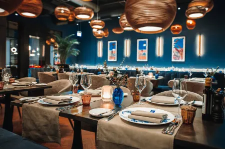 The Wellem Dusseldorf, Part of Hyatt Отели рядом с достопримечательностью «Музей «НРВ-Форум»»