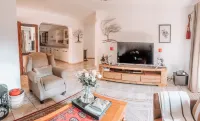 Gold Pot Stay a 5 Bedroom House