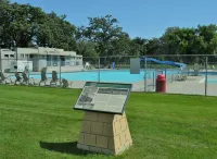 Riverside House - Grand Forks