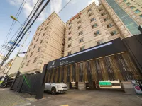 Suwon Station J Hotel Hotels near Seoho Park