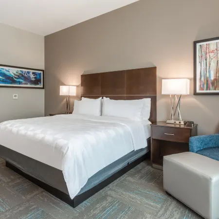 Holiday Inn & Suites JEFFERSON CITY by IHG