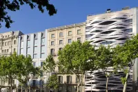 Suites Avenue