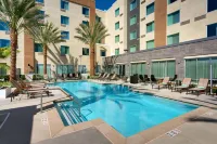 Courtyard Los Angeles LAX/Hawthorne - Pools