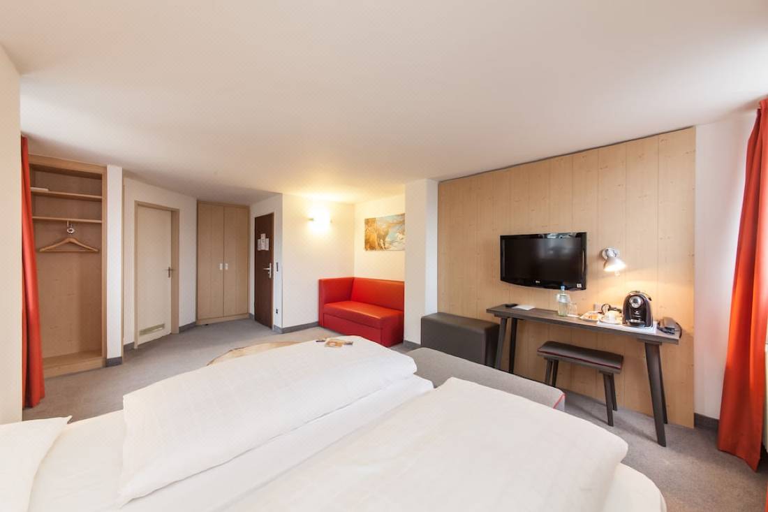 Sure Hotel by Best Western Muenchen Hauptbahnhof(Munich): 2022 Room Price  Deals-Review | Trip.com