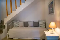 Irenes View Apartments Villa 5 - 5 Guests with Pool and Sea View in Agia Irini Hotel in zona Aeroporto di Paros