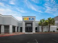 Days Inn by Wyndham Mobile I-65 Hotéis em Mobile