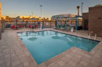 Tru by Hilton Phoenix Glendale Westgate - Pools