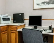 이코노 로지 인 & 스위트 그랜드래피즈