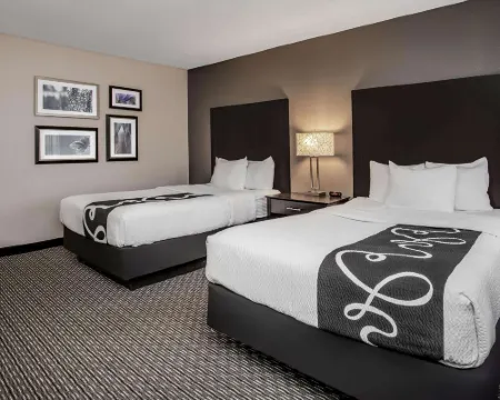 La Quinta Inn by Wyndham Oshkosh Hotels in Oshkosh