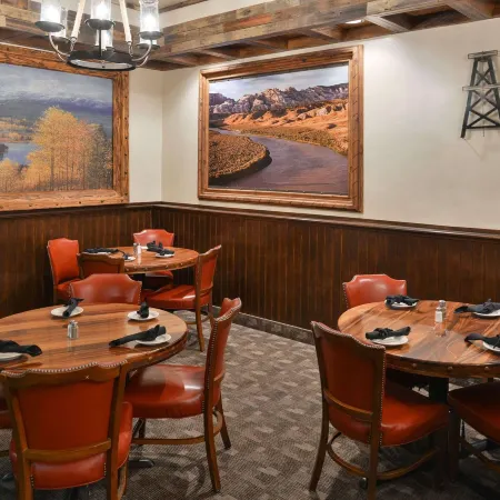 Quality Inn Vernal Near Dinosaur National Monument