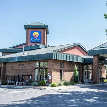 Comfort Inn & Suites