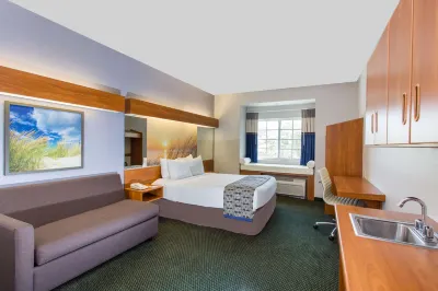 Microtel Inn & Suites by Wyndham Port Charlotte/Punta Gorda Hôtels à : Charlotte Harbor