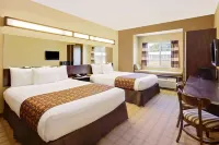 Microtel Inn & Suites by Wyndham Prairie du Chien - 2-Star