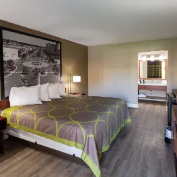 Super 8 by Wyndham Goldsboro