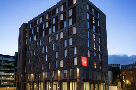 Leonardo Hotel Bristol City Отели рядом с достопримечательностью «Бристольский университет»