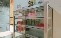 Homestay Jogja Dekat Gembira Loka by Simply Homy