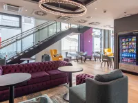 Premier Inn Stuttgart City Center Hotel โรงแรมใกล้ลีเดอร์ฮัลเลอ