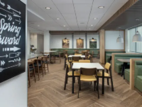 แฟร์ฟิลด์ อินน์ แอนด์ สวีทส์ โดย มาเรียด์ แอเบอร์ดีน โรงแรมในอะเบอร์ดีน