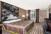 Super 8 by Wyndham Monteagle TN Hotels in Monteagle