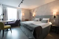 Scandic Crown Hotels near Göteborgs Spårvägsmuseum