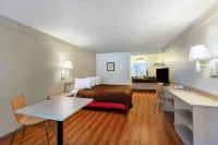 Travelodge by Wyndham Essington / Philadelphia Airport Hotels in Ridley Township