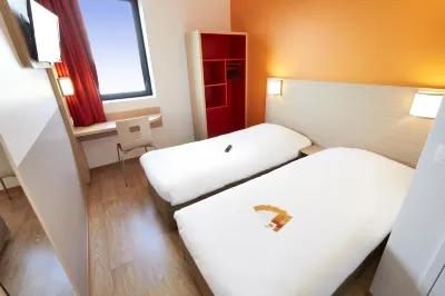 Hôtel Première Classe Bordeaux Mérignac Hôtels à : Mérignac