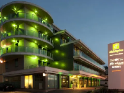 Crowne Plaza LONDON - KINGSTON by IHG Hotels in Surbiton