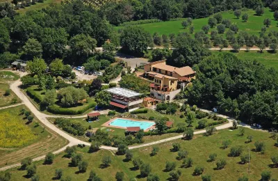 Agriturismo la Vecchia Fattoria Hotel di Caldare