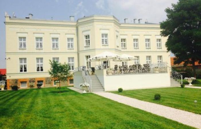 Hotel SPA AKACJOWY DWÓR